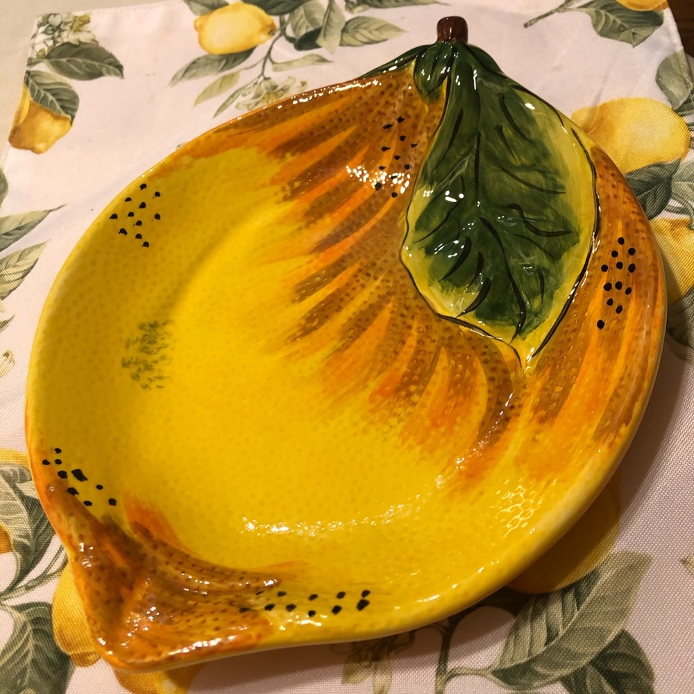 Pier 1 lemon plate